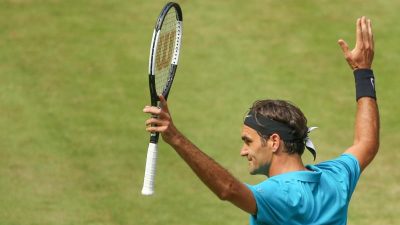 Federer zieht ins Halbfinale von Halle ein