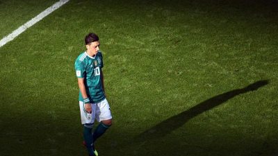 Rassismus Debatte: DFB bedauert Abschied von Mesut Özil und räumt Fehler ein