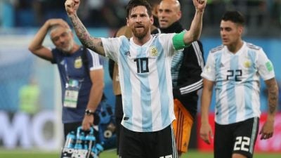 Schonzeit der Superstars vorbei: Messi muss Griezmann wehtun