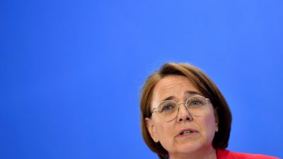 Auch Widmann-Mauz will abgelehnten Migranten Zugang in den Arbeitsmarkt verschaffen