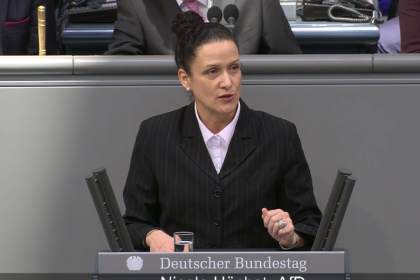 AfD-Politikerin zu Frauenrechten in Deutschland: “Die Politik zwingt Frauen in die Erwerbstätigkeit”