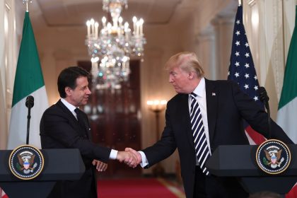 Trump lobt Contes Flüchtlingspolitik: „Sie tun meiner Ansicht nach das Richtige“