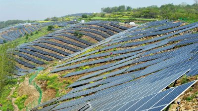 Chinas Solarindustrie in Schwierigkeiten – trotz jahrelanger staatlicher Unterstützung