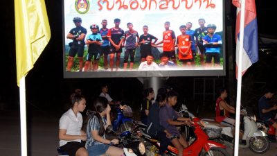 Fifa: Gerettete thailändische Jungen zu schwach für Besuch von WM-Finale