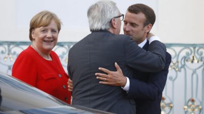 Wird die EU eine Diktatur? – EU hebelt nationale Parlamente aus – Merkel im Endspiel