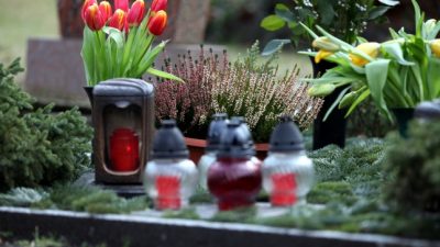 München: Obdachloser ermordet – Passanten entdecken am Sonntagvormittag eine Leiche auf dem Friedhof