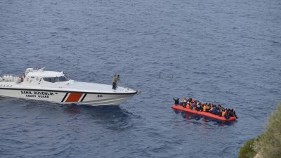 Mittelmeer: Alle NGO-Schiffe liegen in Häfen oder sind festgesetzt