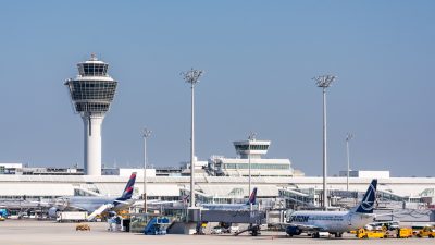 Sperrung des Terminals 2 in München sorgt für Chaos zu Schulferienbeginn