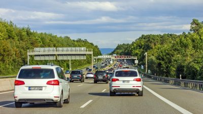 Berüchtigt für 1600 Gerichtsverfahren pro Jahr – Deutsche Umwelthilfe will Verkehrswende