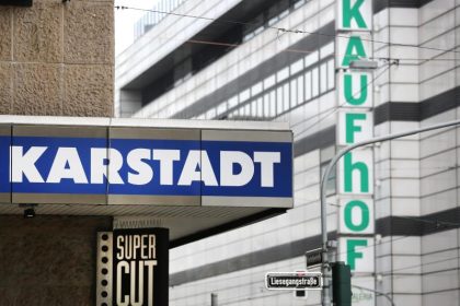 Zwischendecke in Kaufhof an der Düsseldorfer Königsallee eingestürzt