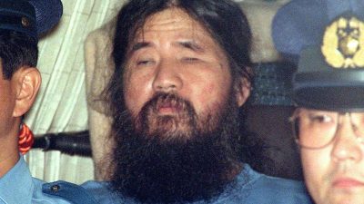 Japan richtet Chef und sechs Anhänger von Aum-Sekte wegen Anschlags in Tokio hin