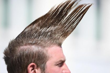 Kolumne vom Freischwimmer: Hauptsache die Frise sitzt!