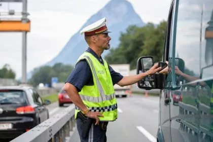 Trotz Wiedereinreiseverbot in allen Schengen-Staaten: Clan-Chef Miri zurück in Deutschland