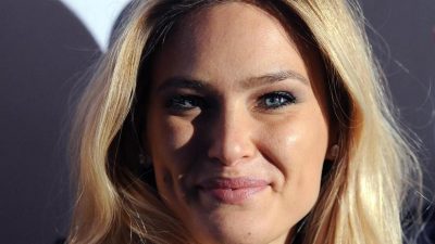 Bar Refaeli: Hassliebe zu den sozialen Medien