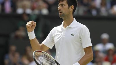 Djokovic zieht ins Tennis-Halbfinale von Wimbledon ein