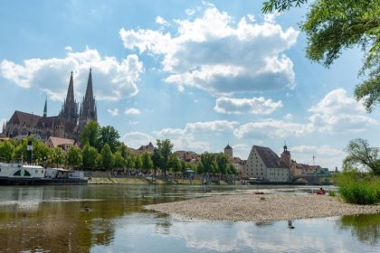 Niedriger Wasserstand: Binnenschiffe nicht voll beladen