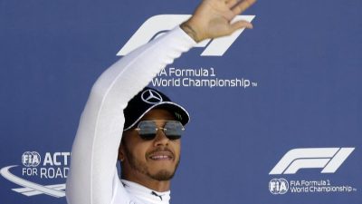 Weltmeister Hamilton verlängert Vertrag bei Mercedes