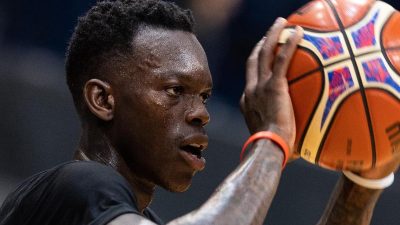 Basketball-Star Schröder freut sich Wechsel zu Oklahoma City