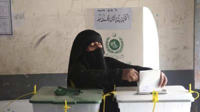 „Offenkundige Manipulation“: Pakistans Regierungspartei will Wahlergebnisse nicht anerkennen