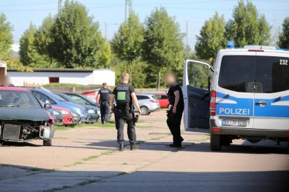 Messerstecher in Erfurt mit Geisel auf der Flucht
