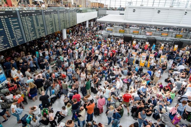 Alarm am Flughafen München: Spanischer Fluggast betrat unkontrolliert Sicherheitsbereich – 7.500 Reisende betroffen