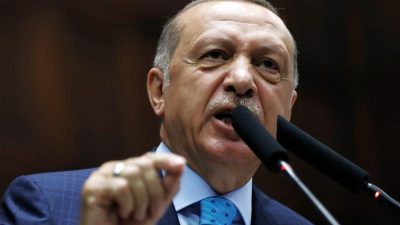 Türkei: Lira-Krise und Streit mit den USA verschärfen sich weiter – Erdogan bereit zum Krieg