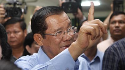 Kommunisten gewinnen Wahl in Kambodscha: Bundesregierung und USA kritisieren umstrittene Parlamentswahl