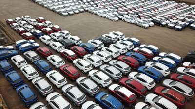 Chinas Auto-Import im Juni dramatisch gesunken