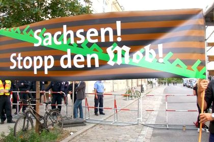 “Sachsen. Stopp den Mob” – das forderten 1000 Demonstranten in Berlin-Neukölln