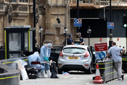 „Terroristischer Vorfall“ vor Parlament in London – Trump fordert harten Umgang mit Terroristen