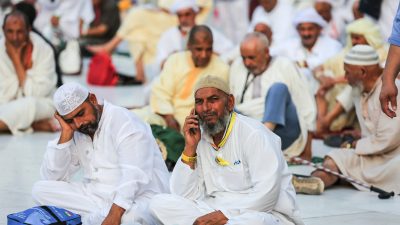 Weltweit größte Pilgerfahrt Hadsch beginnt in Mekka