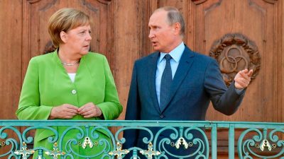 Merkel fordert Abbau der russischen „Truppenverstärkungen“ im Umfeld der Ukraine