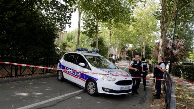 Schock in Paris: Vier Polizisten erstochen – Angreifer kürzlich zum Islam konvertiert