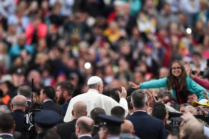 Godwins Gesetz als Weisheit der Zeit: Papst Franziskus verteufelt den „Populismus“ mit Hitler-Vergleichen
