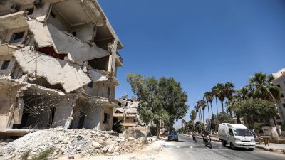 Syrien: Islamistische Terroristen sprengen zwei Brücken in Idlib vor drohender Offensive