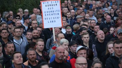 LIVE aus Chemnitz: Demonstration gegen Kretschmer am 30. August