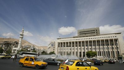 Für Währungsgeschäfte zuständiger iranischer Zentralbankchef festgenommen