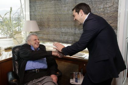 Griechischer Komponist Theodorakis nach Herzanfall im Krankenhaus