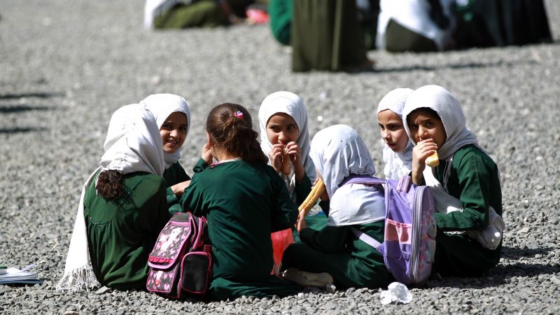 Österreichische Regierung will Kopftücher in Kindergärten verbieten