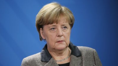 Merkel beendet Afrikareise mit Besuch in Nigeria