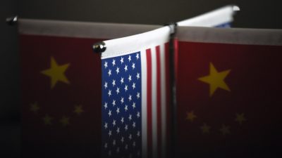 Pence wirft Peking versuchte Manipulation bei US-Wahl vor