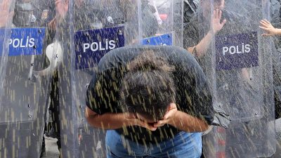 Türkische Polizei geht gegen protestierende Flughafenarbeiter vor