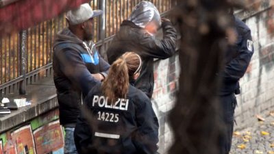 Hunderte Festnahmen bei europaweitem Schlag gegen Drogenhändler