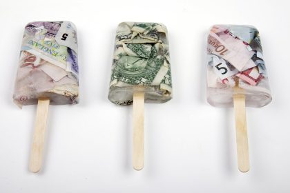 Landeshaushalte: Viele Bundesländer sind nur wegen niedrigen Zinsen im Plus