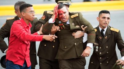 Venezuelas Präsident entgeht Sprengstoffanschlag mit Drohnen – Mitarbeiter der Nationalgarde verletzt