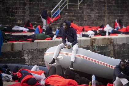 UN-Flüchtlingskommissar verurteilt Gewalt gegen Migranten in Deutschland