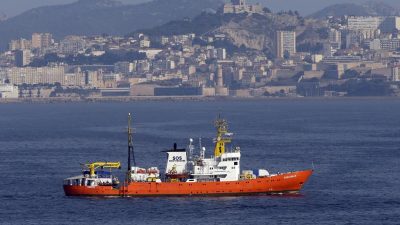 Aufruf an alle europäischen Regierungen: Hilfsorganisation sucht dringend nach Hafen für „Aquarius“