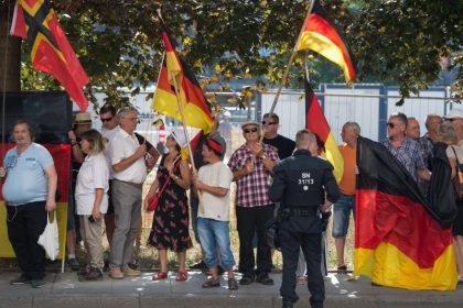 Nach Merkel-Besuch: Dresdner Polizei weist Vorwurf der Behinderung von Fernsehteam zurück