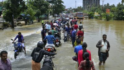 Schlimmste Flut seit 100 Jahren: Mehr als 300 Tote bei heftigen Regenfällen in Südindien