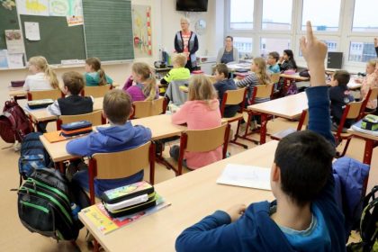 Berlin: AfD-Portal für neutrale Schule zählt zwei Wochen nach Start bereits 5000 Meldungen